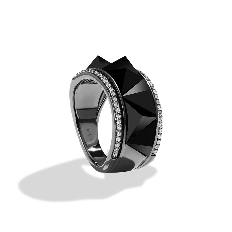 Star Wars Darth Vader™ WOMEN'S Diamond RING 1/4 CT.TW White Diamonds Onyx Silver with Black Rhodium Side View