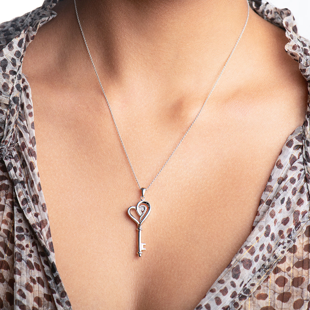 Heart and Key Necklace in 14k Solid Gold - JCarat